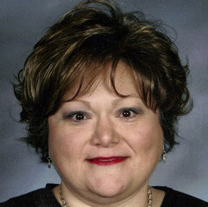 Meet your Posher, Gloria